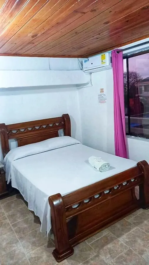 לינה וארוחת בוקר San Andrés The Rock House Eco (Adults Only) 2*,